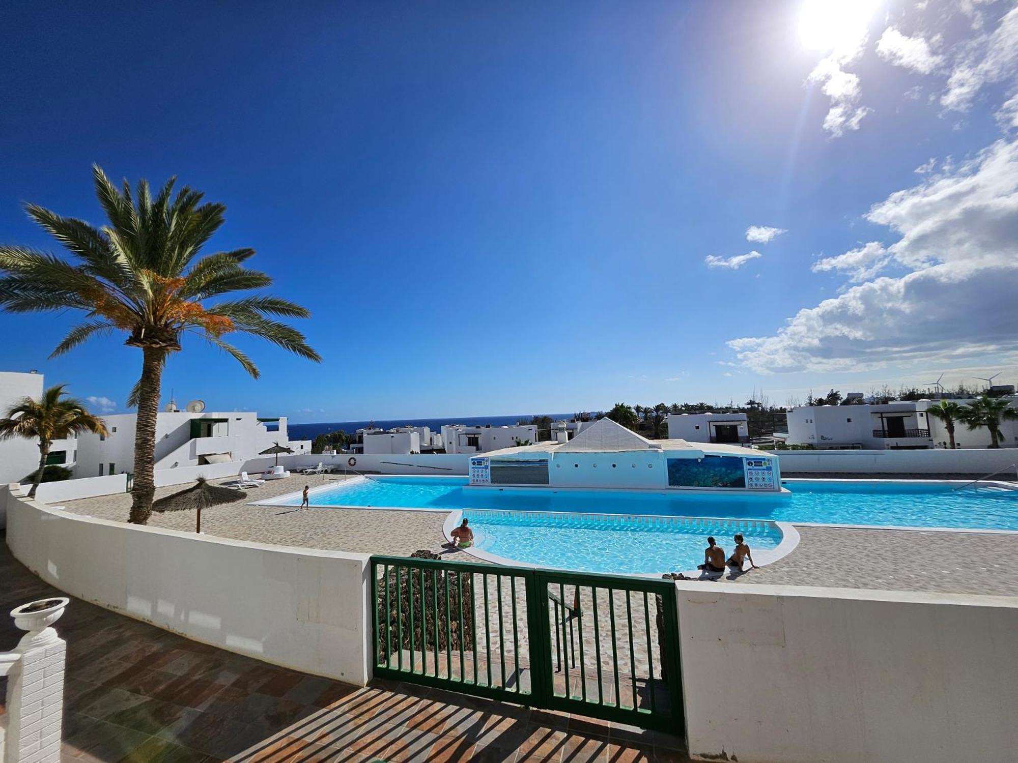 Azul Tuscan Playa Y Piscina Коста-Тегисе Экстерьер фото
